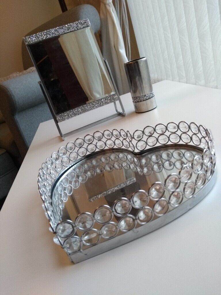 New with tags, bathroom or bedroom mirrored accessories with matching storage box if required. 