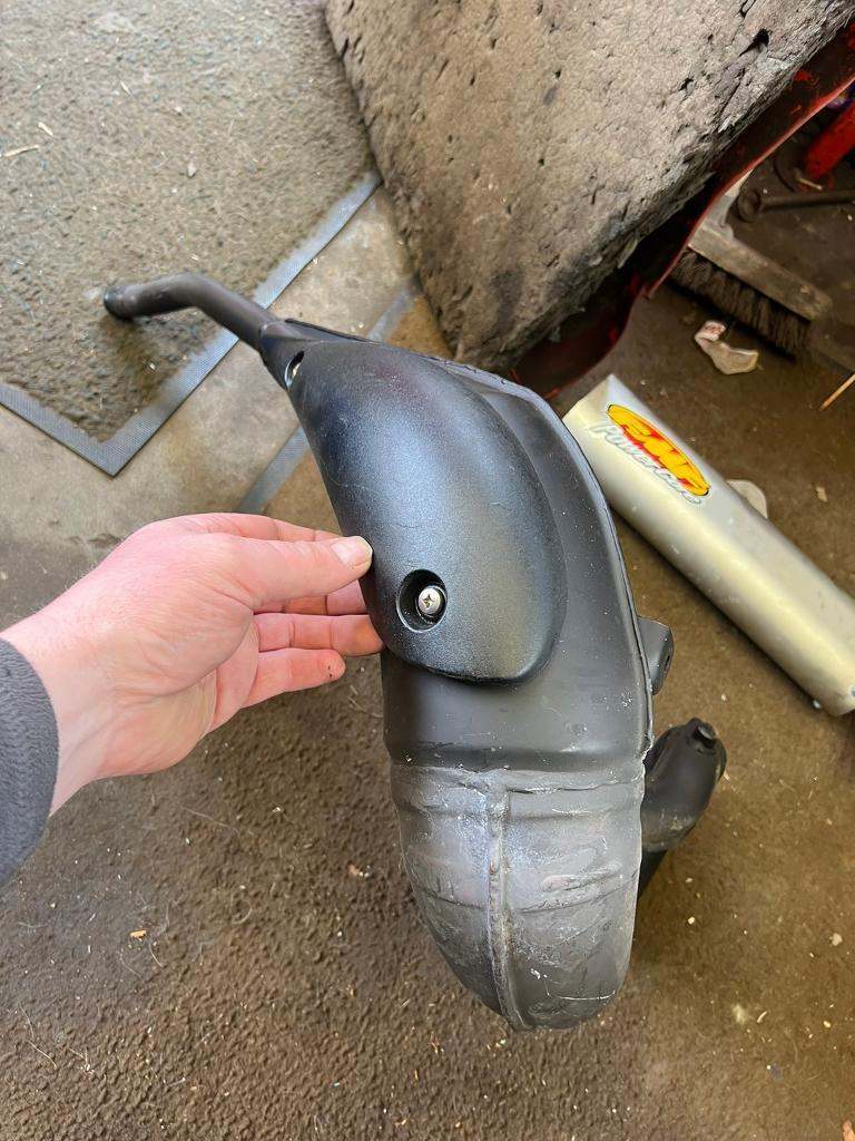 Yamaha dt 125 front pipe like new 