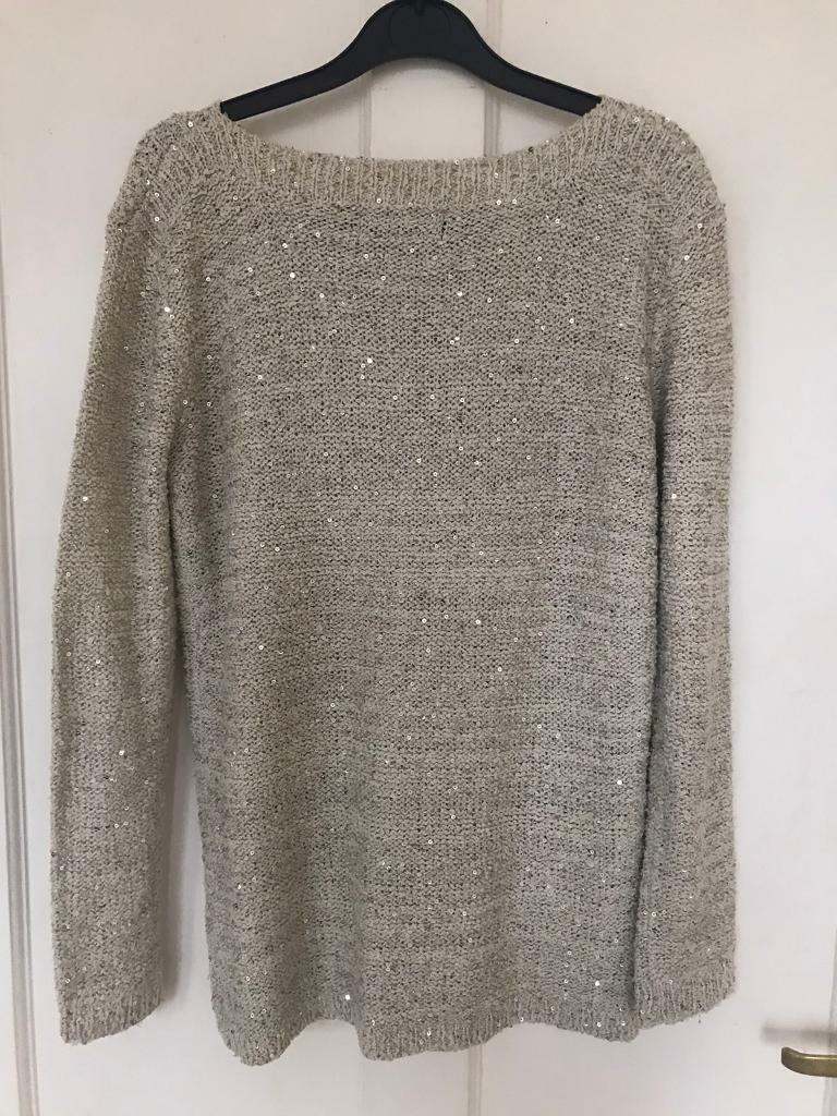 Beautiful sparkly neutral jumper