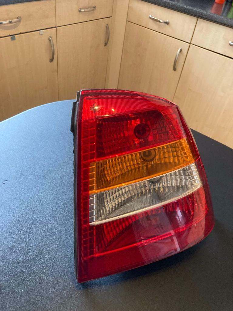 image for ASTRA G MK4 REAR LAMP (A)