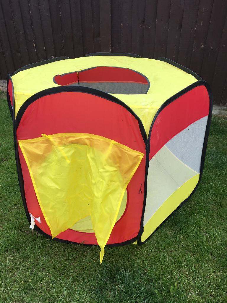 Pop up ball pit pool