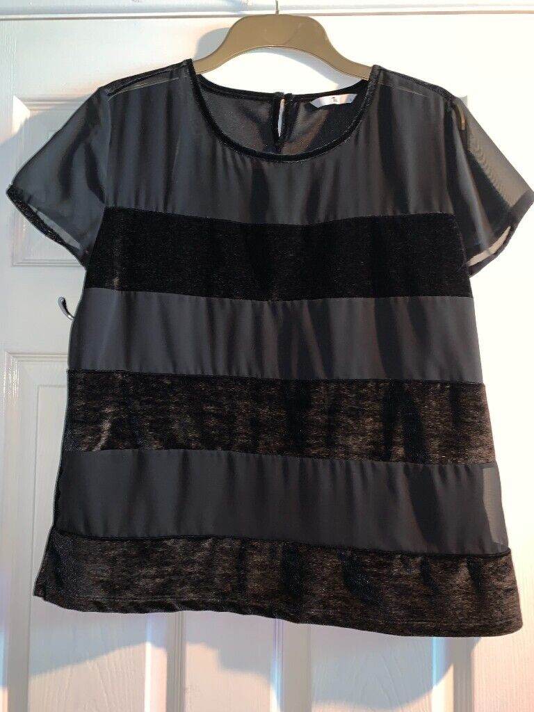 TU Black Velour Panel Top Size 14 IP1