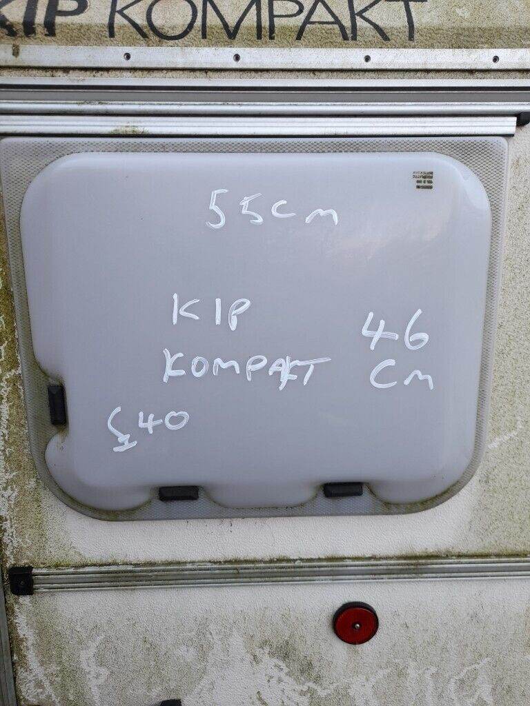 Kip kompakt caravan bathroom window 
