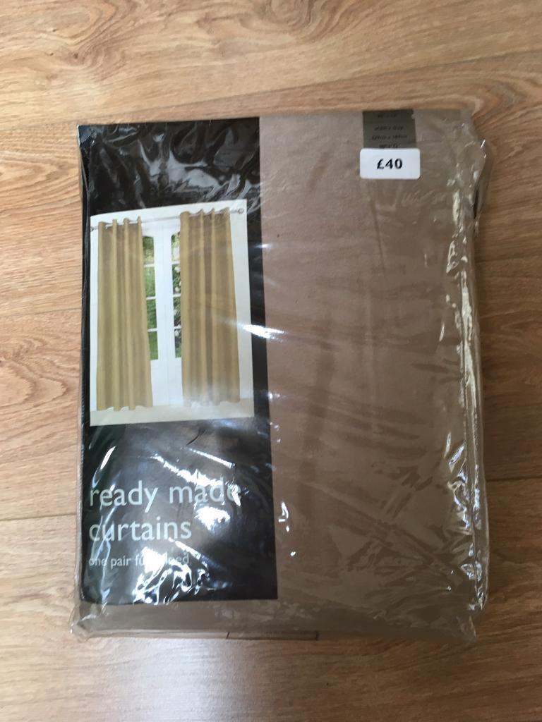 Eyelet Curtains 
