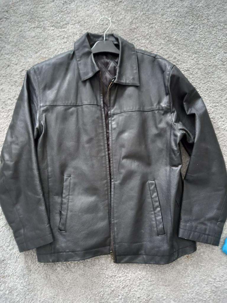 Mens leather jacket size S 