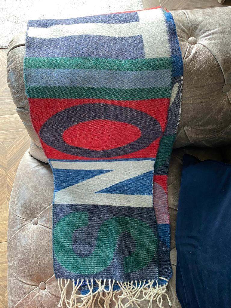 Lambs Wool scarf - New (ladies) 