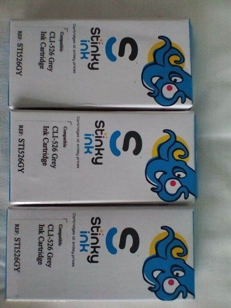 THREE CAÑON COMPATABLE GREY CARTRIDGES