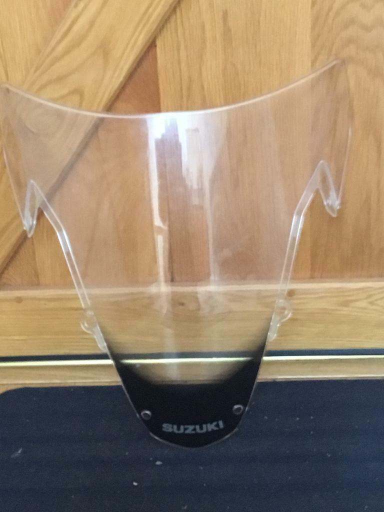 SUZUKI GSXR 750 FRONT SCREEN.VGC.