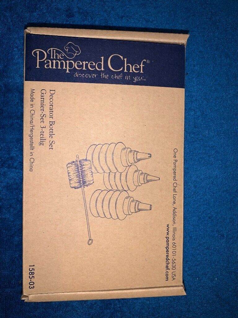 New & Boxed Pampered Chef Decorator Bottle (Icing) Set 1585 IP1