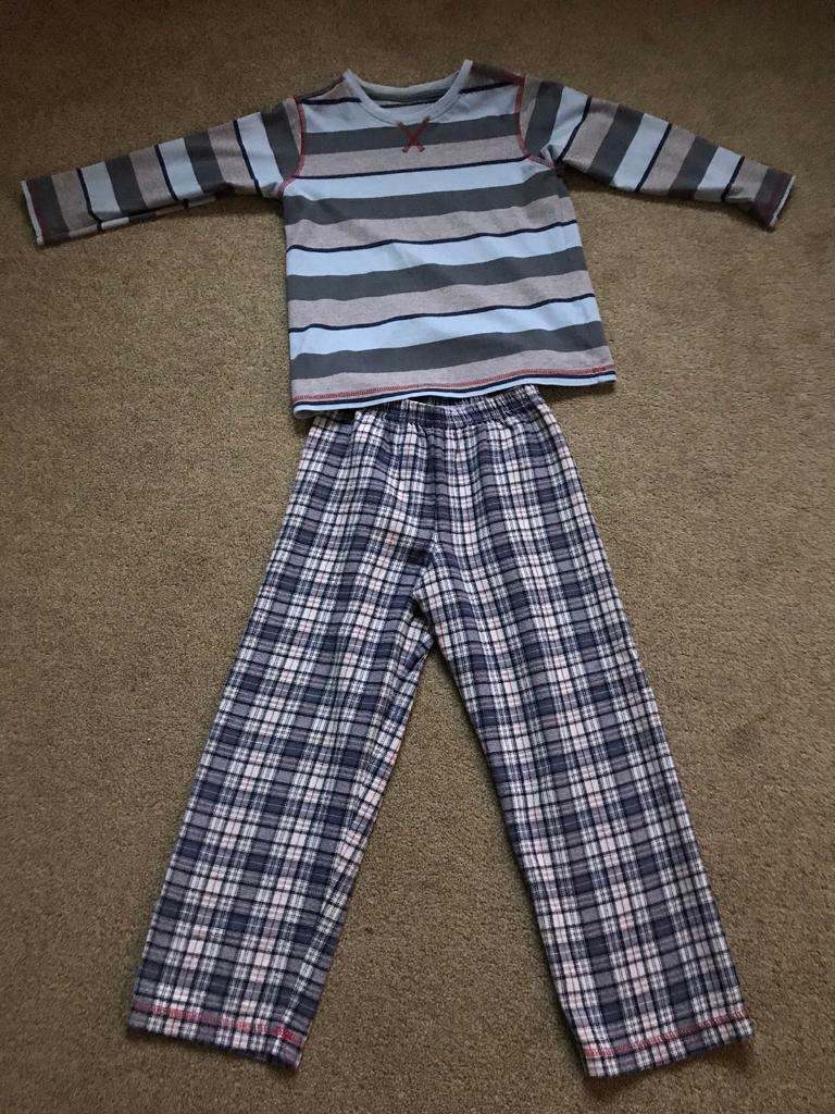 Boy’s Age 5-6 M&S Pyjamas