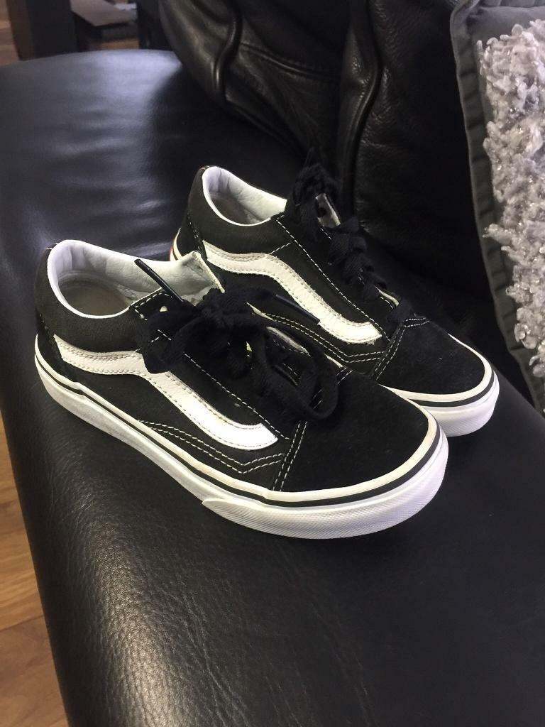 image for GENUINE VANS OLD SCHOOL ORIGINAL INFANTS SIZE 11