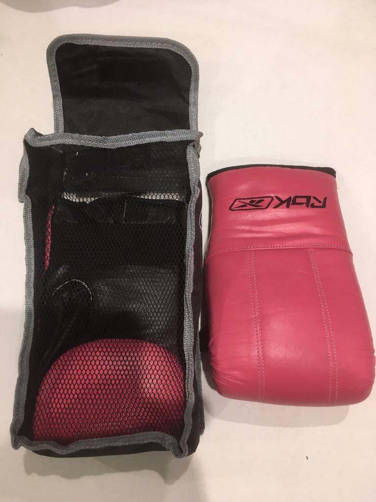 Reebok women’s boxing gloves, punch bag mitts, martial arts