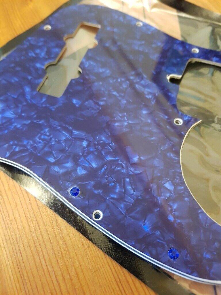 FENDER JAZZ BASS CUSTOM PICKGUARD