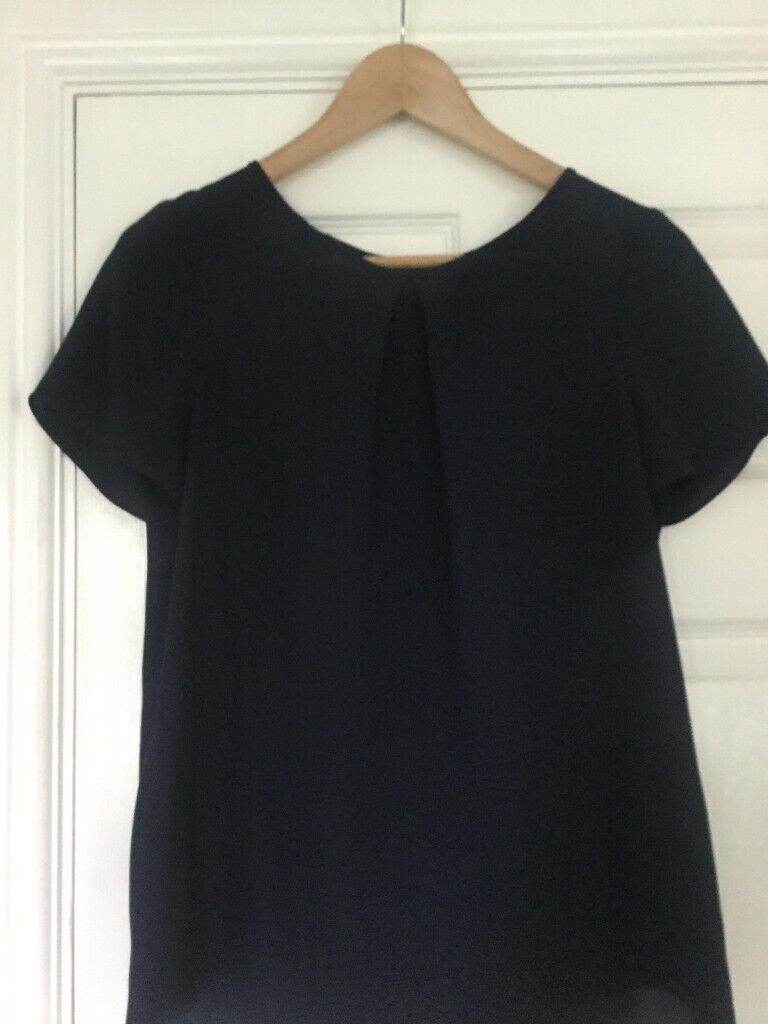 Tu navy top