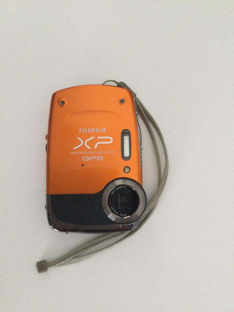 Fujifilm XP30 - the world's first GPS rugged.    PICK UP ONLY.   compact       PICK UP ONLY