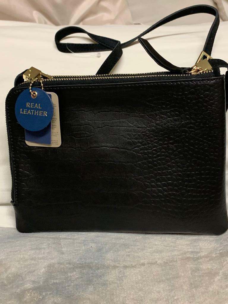 New Mansoon cross body leather bag