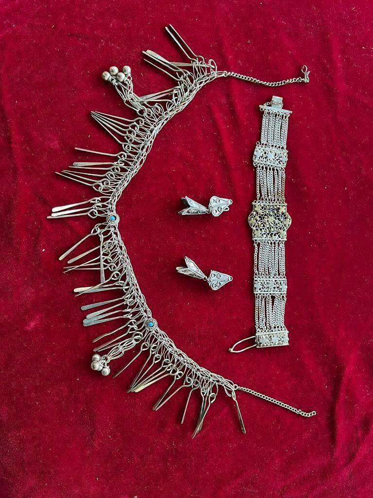 Mexican vintage jewellery three pieces, £30