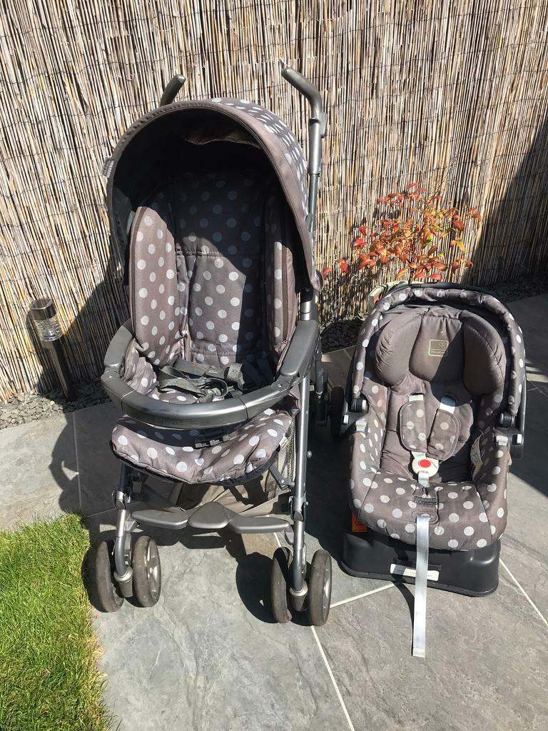 M&P’s Mama & Papas Grey Polka dot Pliko Pramette including car seat and base - Ipswich