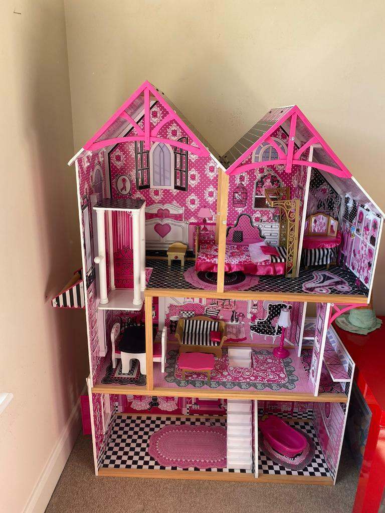 KidKraft Wooden Doll’s House 