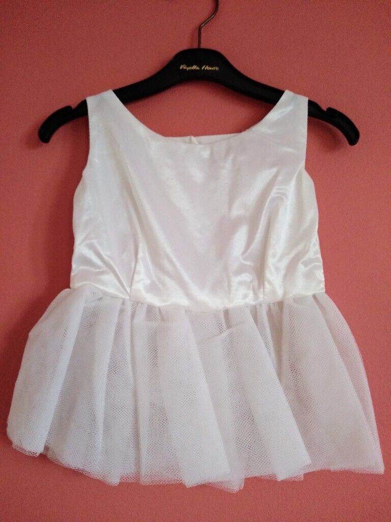 Baby Ballet Tutu (from a few mths old to 2 yrs+) White & perf. conditi