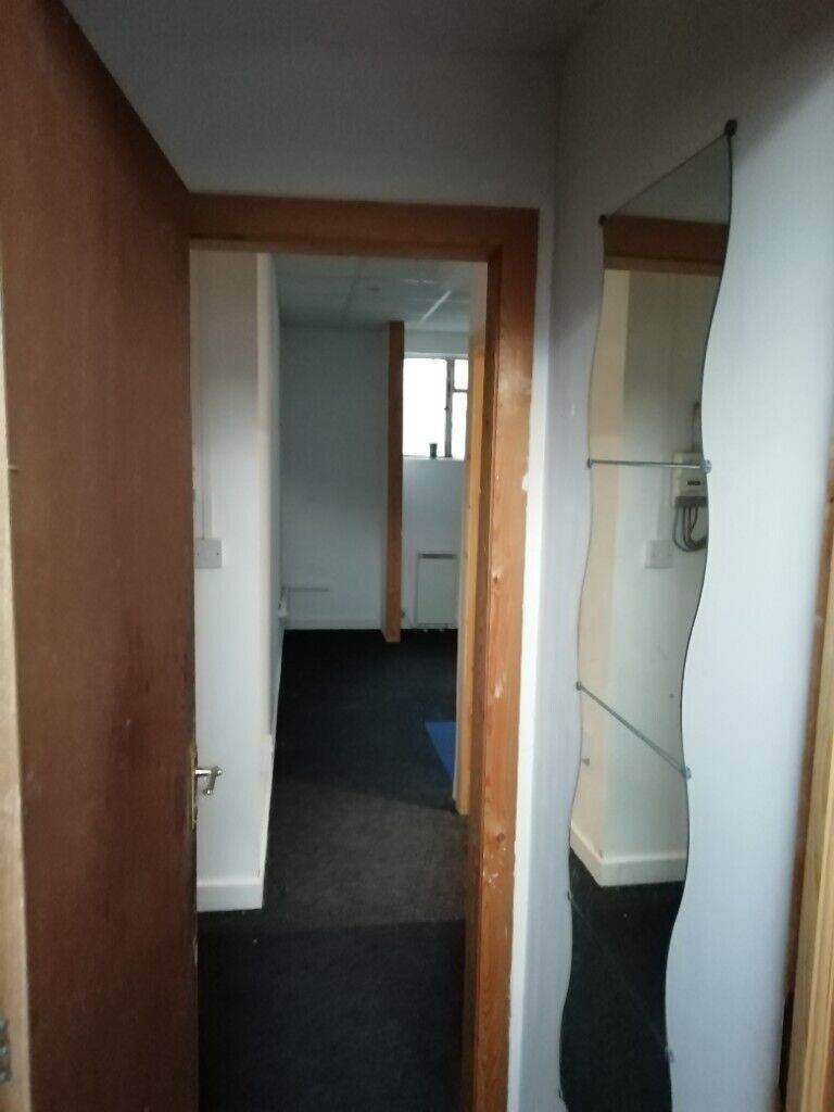 **LET BY**11A-15 PICCADILLY**1 BEDROOM APARTMENT**DSS ACCEPTED