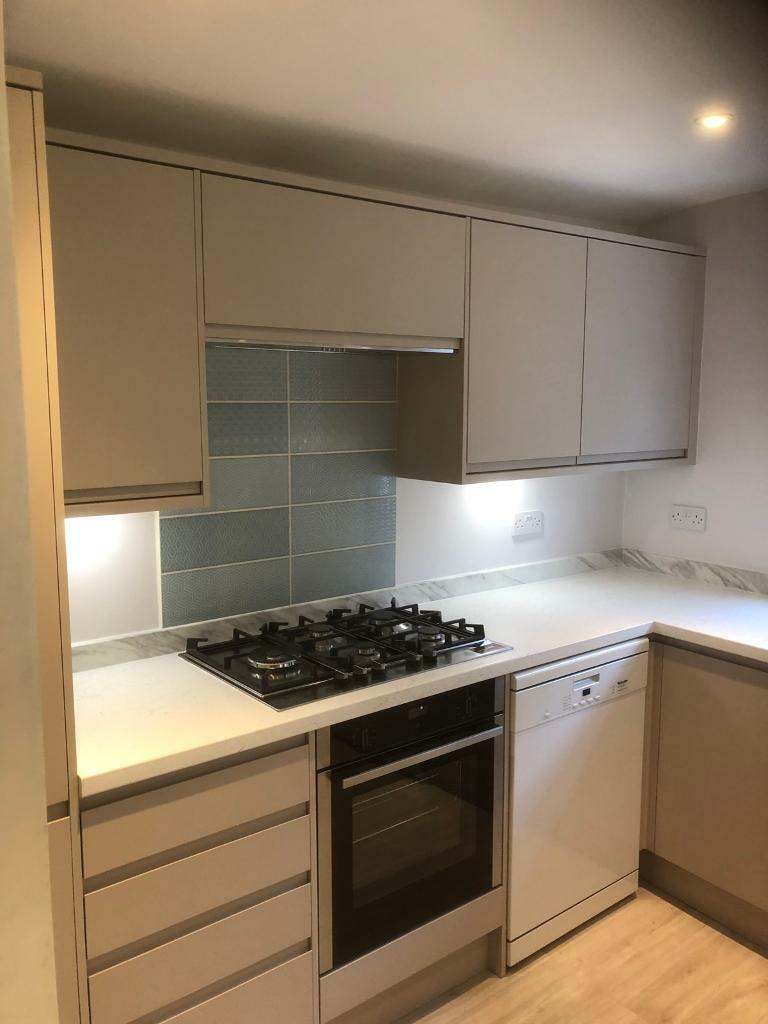  builder handyman carpentry  plumber's electrician painting