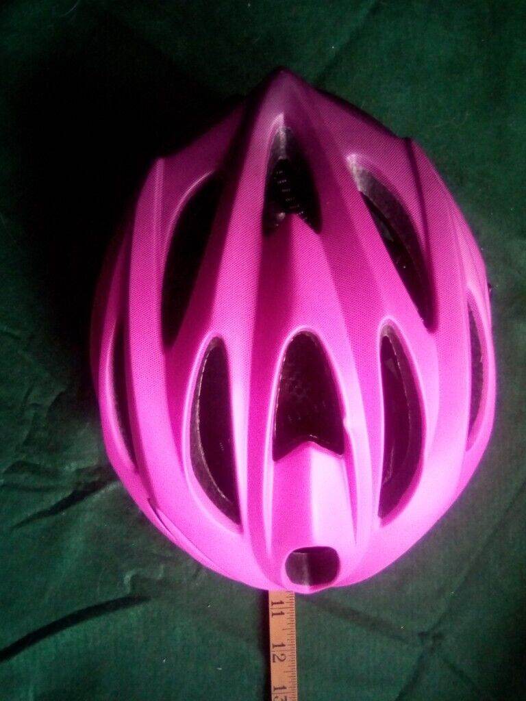 Bikeboy adult cycling helmet with road safety tail light 