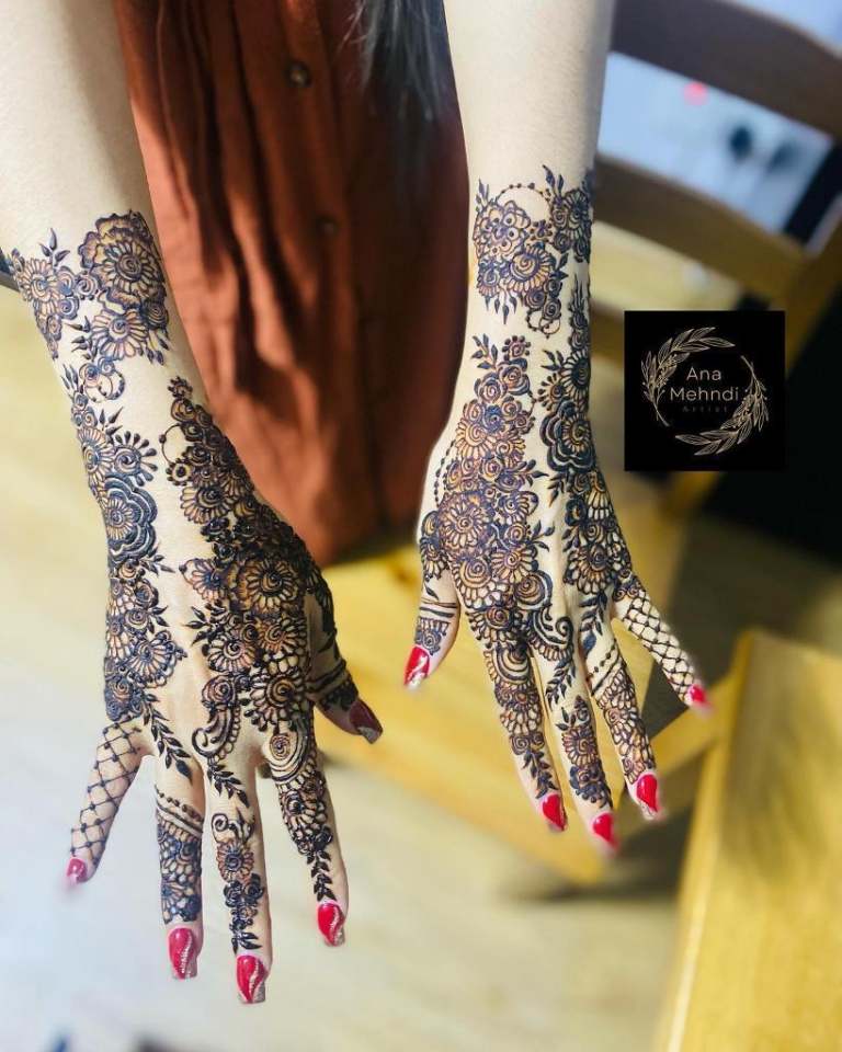 Mehndi. Henna