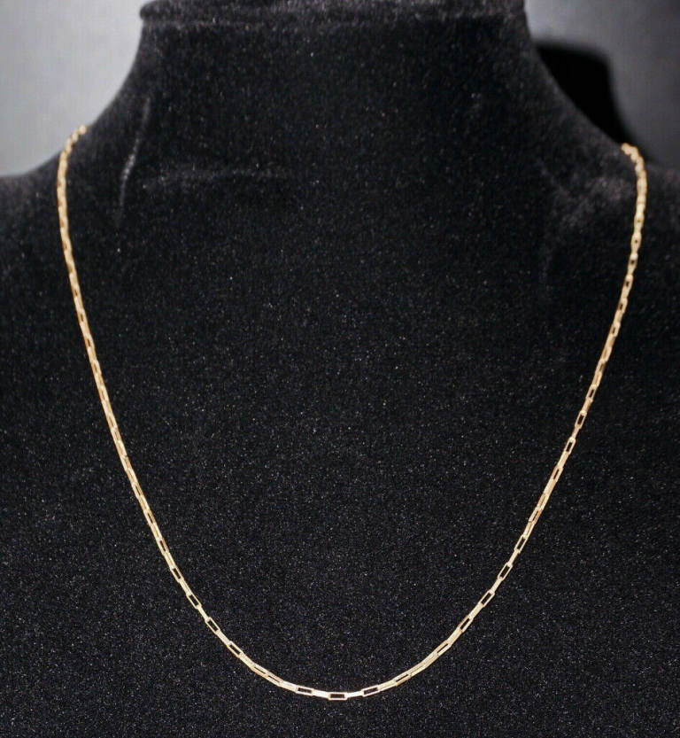 thumbnail interactive-video image 1 of 9ct Yellow Gold 16" Double Curb Chain Necklace – 3.5mm – UK Hallmarked – Italian Made 1 of 4