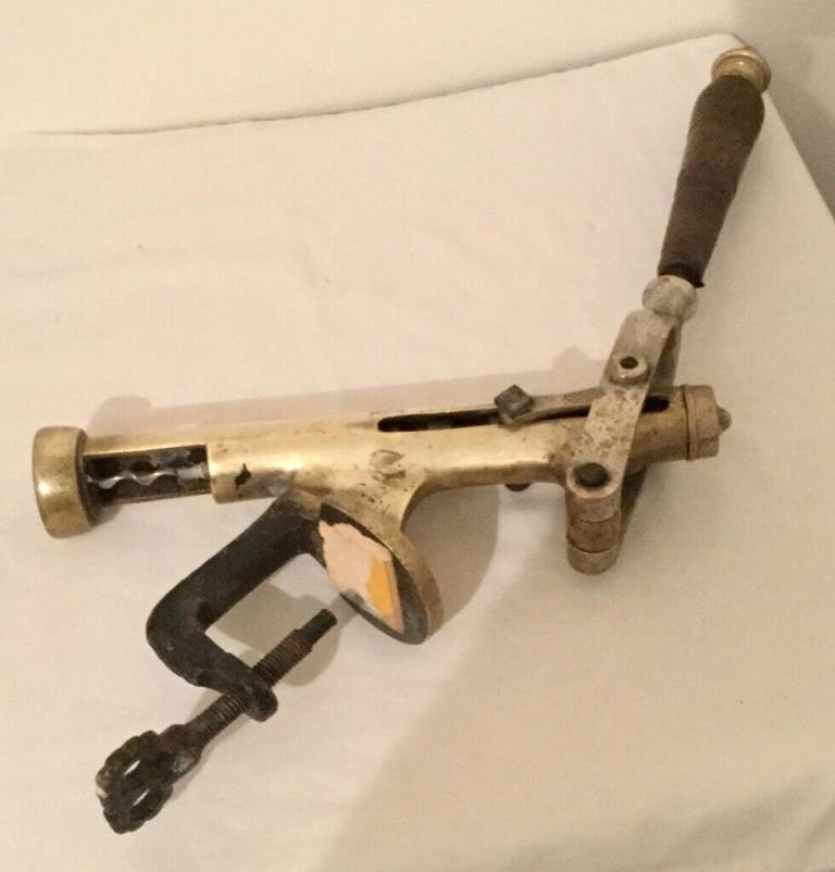 “THE DON” 1910/1920 PUBLIC BAR CORK EXTRACTOR
