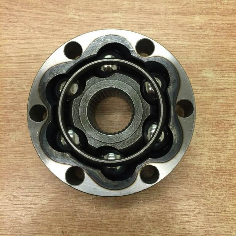 Jaguar XF X250 Propshaft CV Joint 100mm diameter 32 spline Gearbox End