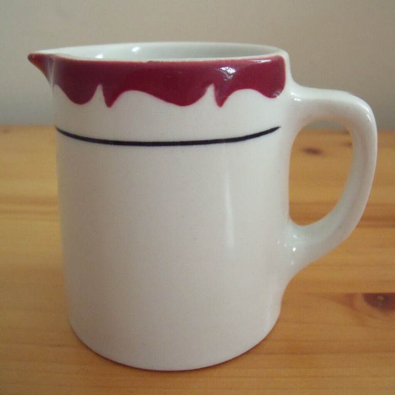 Vintage jug: 'Duraline' Super Vitrified Grindley Hotelware Co., England, 'Bordeaux'.