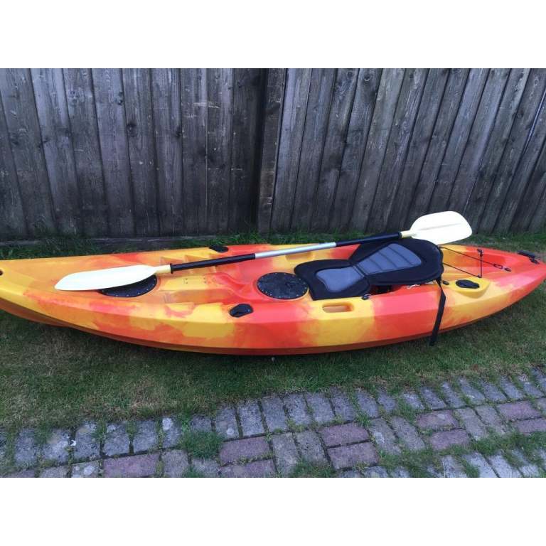 Fishing kayak 