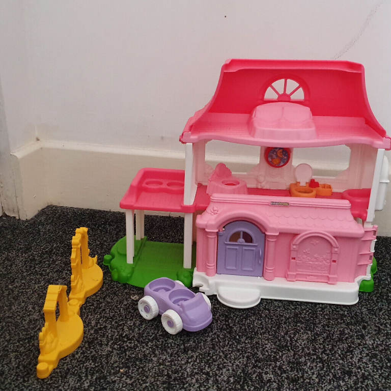 FISHER PRICE LITTLE PEOPLE DOLLS HOUSE 