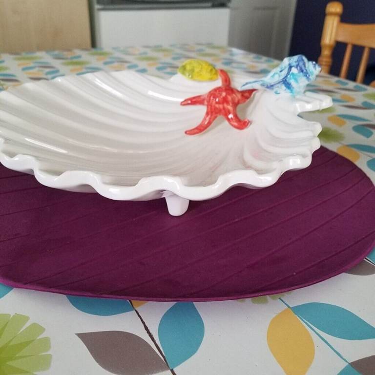 shell shape serving dish    £2