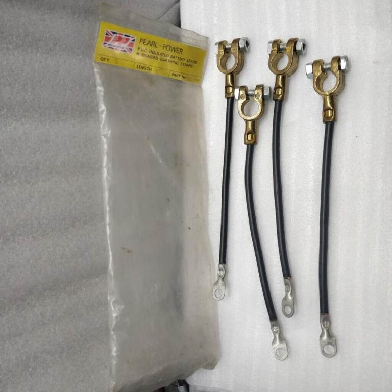 Bargain 4 x 9 inches Classic PES11AC Universal Battery Leads