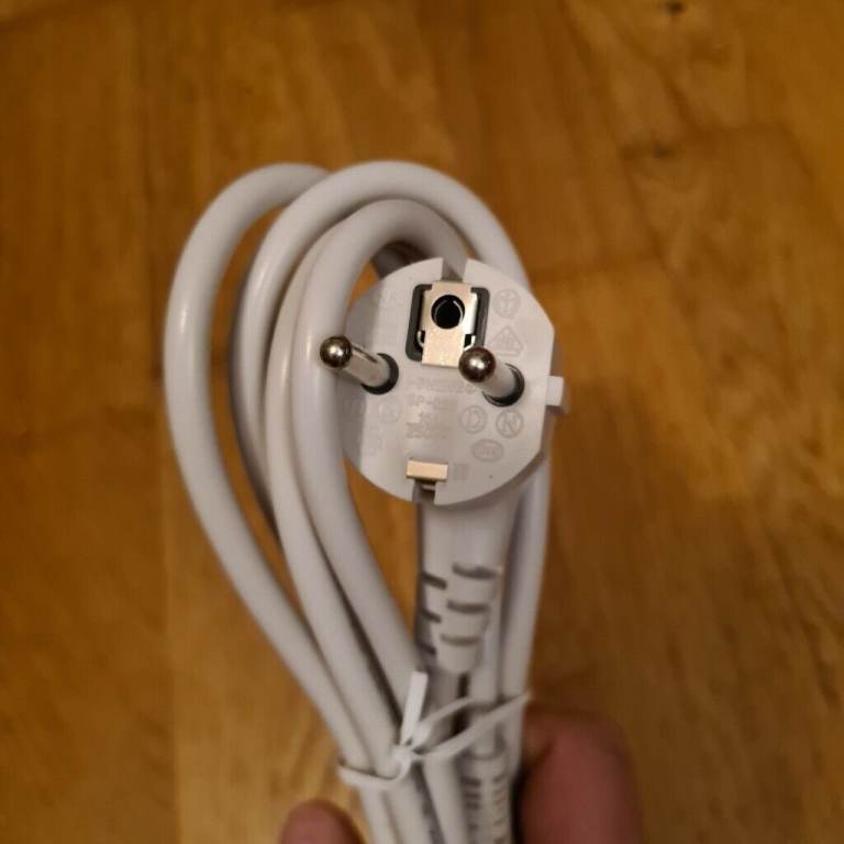 image for Volex M2511 Canon Printer Power Cable