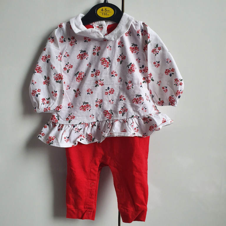 baby girl's romper outfit / jumpsuit age 0-3 months