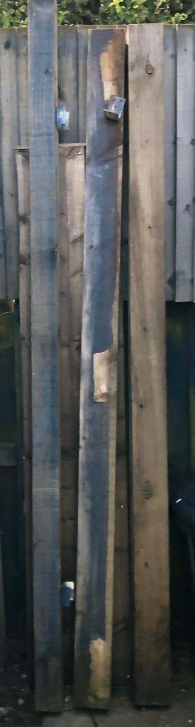 Wood fencing post - single post only  