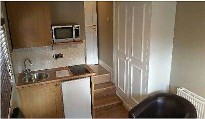 'SELF CONTAINED STUDIO AT STAMFORD BROOK HAMMERSMITH WITH ACCESS TO GARDEN