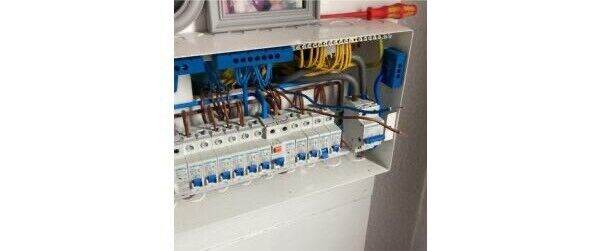 Austin Electrical ( John Austin) small jobs electrician. 