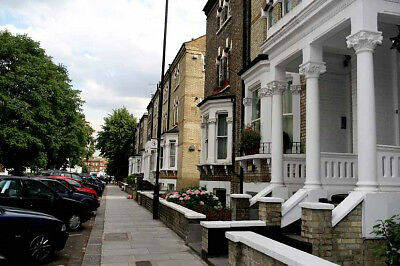 WEST KENSINGTON-Nice Single Room in House share