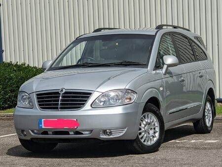 2005-2013 Ssangyong rodius breaking all parts 