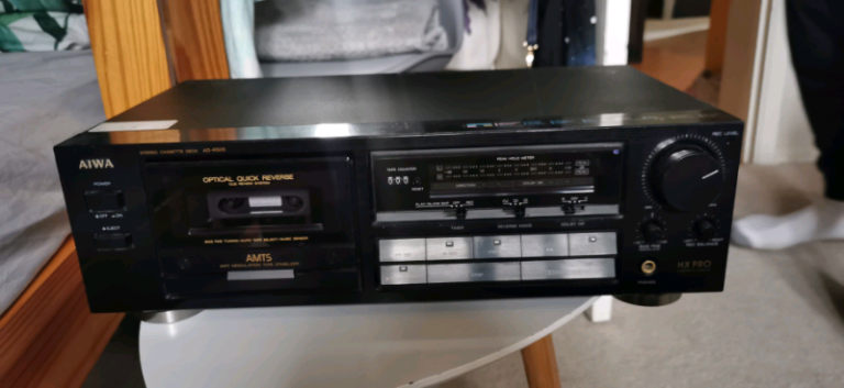 Aiwa AD-R505 cassette deck 