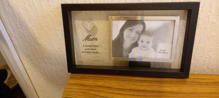 Photo frame  . . . . . . . . . 