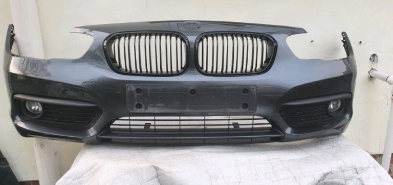 BMW 1 SERIES - F20/ F21 - FRONT BUMPER - SE - COMPLETE