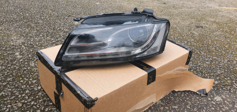 AUDI A5 - 8T - XENON HEADLIGHT - PASSENGERSIDE