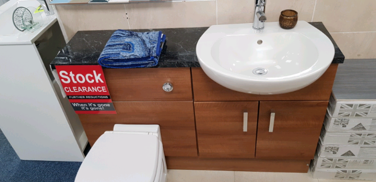 1210mm bathroom furniture last 1 left ex display 