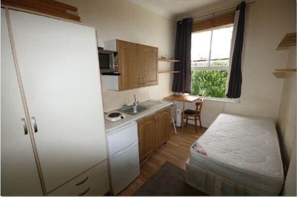 'STUDIO FLAT - ZONE1- NEAR NOTTINGHILL GATE OR WESTBOURNE PARK TUBE AT WESTBOURNE PARK ROAD W11