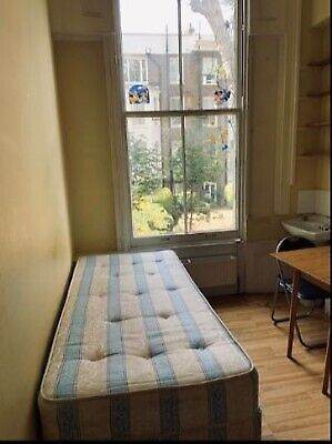'Compact studio flat , just off High Street Kensington, near Holland Park.